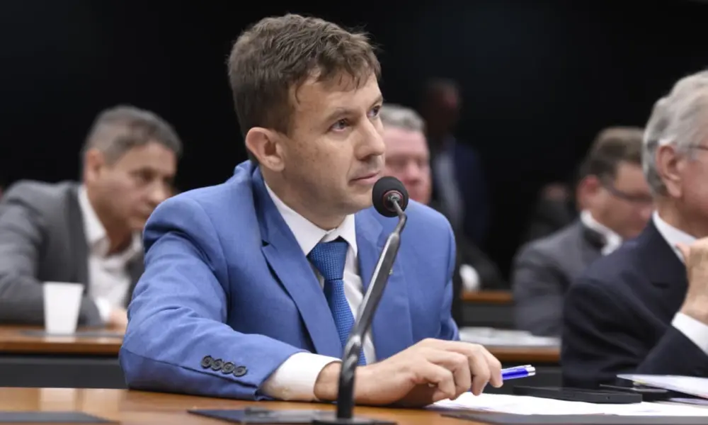 Velloso participa de debate sobre regularização fundiária do Acre